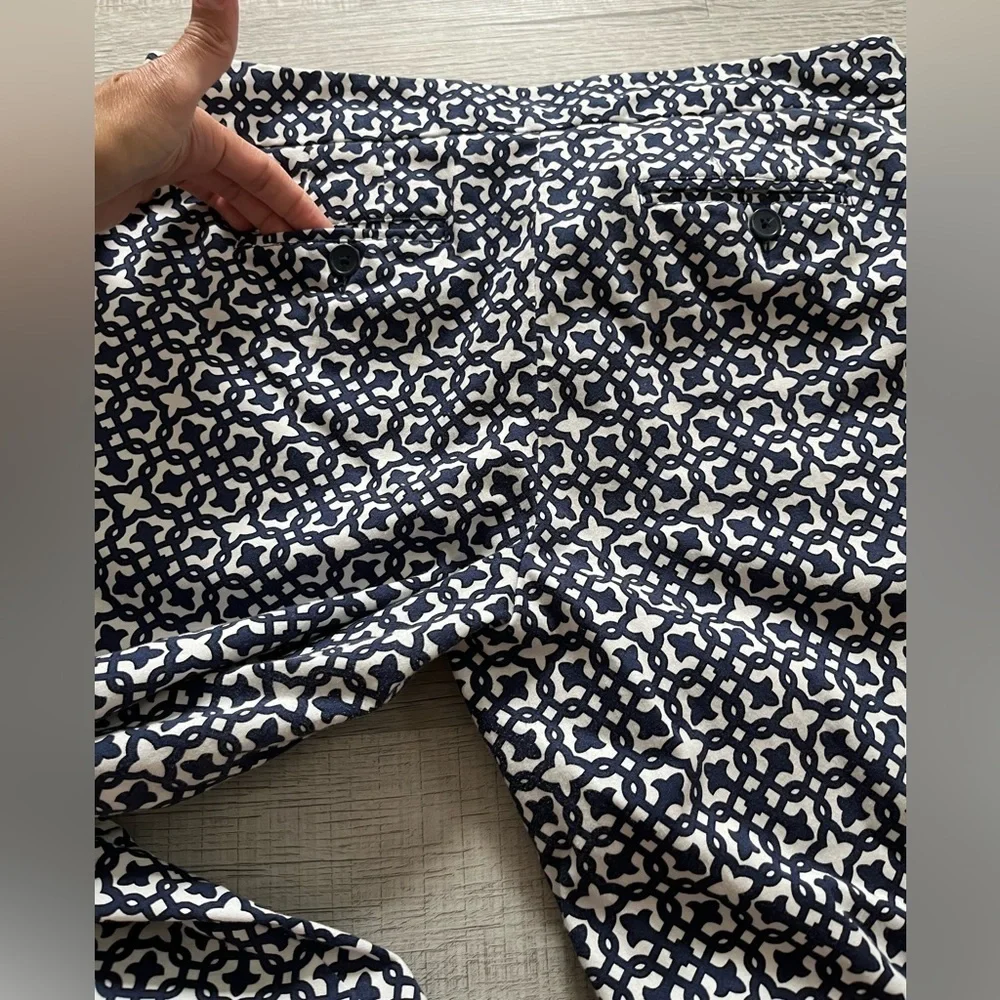 Laundry by Shelli Segal cropped pants size 10